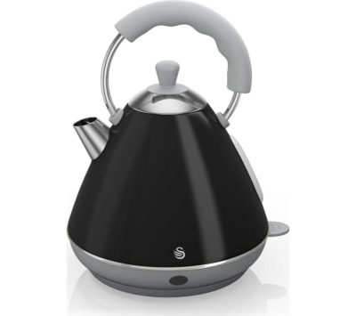 SWAN  Pyramid SK261030BN Traditional Kettle - Black